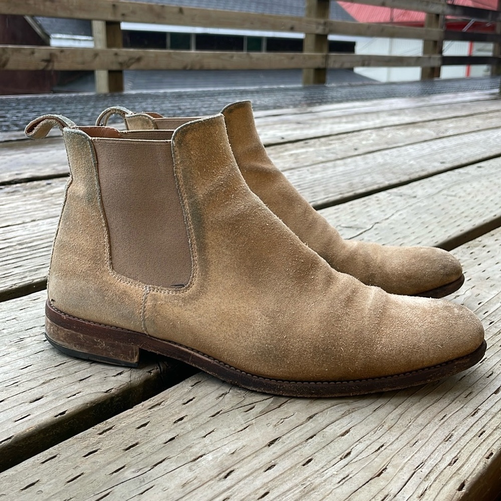Taft Suede Chelsea Boots